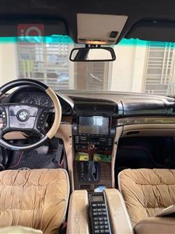 بي ام دبليو الفئة 7